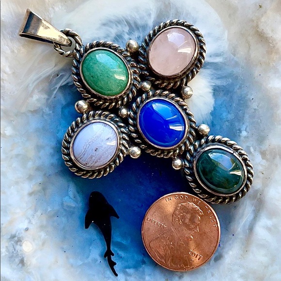 STONE CROSS NECKLACE - Picture 2 of 15